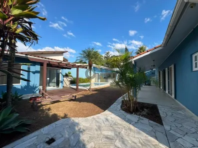 Casa de Condomínio com 4 Quartos à venda, 450m² no Jardim Maria Tereza, Cotia