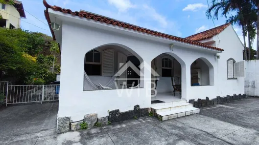 Casa com 6 Quartos à venda, 250m² no São Francisco, Niterói