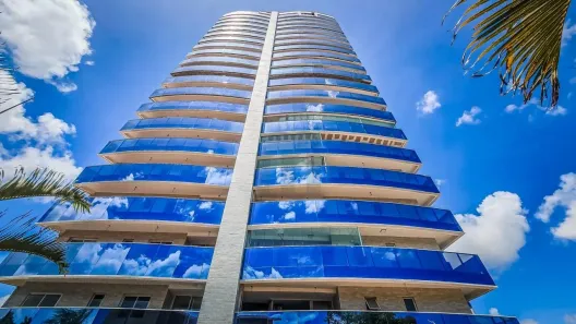 Apartamento com 3 Quartos para alugar, 120m² no Centro, Eusébio