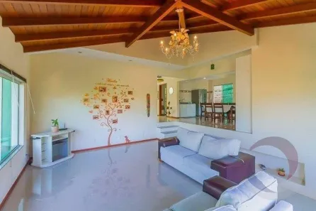 Casa com 4 Quartos à venda, 225m² no Trindade, Florianópolis