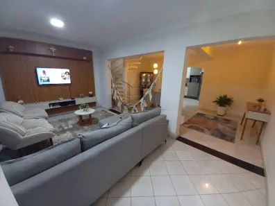 Casa com 3 Quartos à venda, 200m² no Parque Gramado, Americana