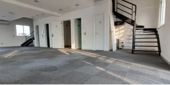 Sala Comercial para alugar, 150m² no Pinheiros, São Paulo