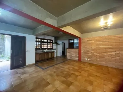 Sobrado com 4 Quartos à venda, 549m² no Jardim Leonor, São Paulo