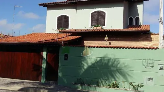 Sobrado com 3 Quartos à venda, 195m² no Jardim Julieta, Caçapava