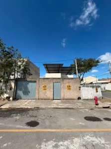 Casa com 2 Quartos para alugar, 50m² no Três Poços, Volta Redonda