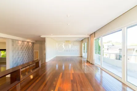 Casa com 5 Quartos à venda, 630m² no Seminário, Curitiba