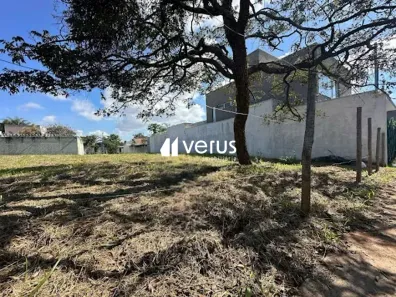 Lote/Terreno à venda, 400m² no Jardim Karaíba, Uberlândia