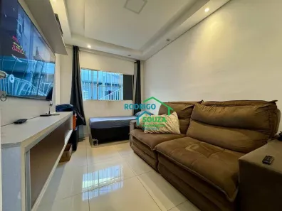 Casa com 4 Quartos à venda, 180m² no Jardim D'Ângelo, Carapicuíba