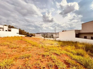 Lote/Terreno à venda, 366m² no Parque Imperador, Bragança Paulista
