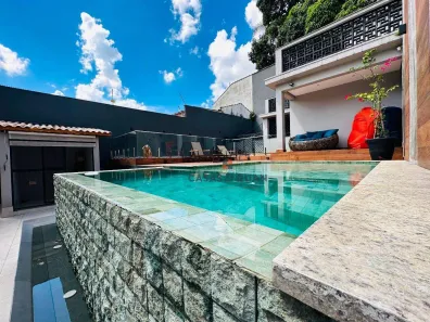 Casa com 3 Quartos à venda, 264m² no Vila Romana, São Paulo