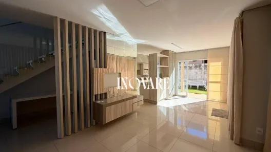 Casa de Condomínio com 3 Quartos para alugar, 180m² no Granja Marileusa, Uberlândia