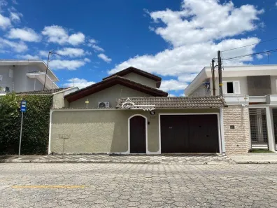 Casa com 2 Quartos à venda, 185m² no Jardim Santa Maria, Jacareí
