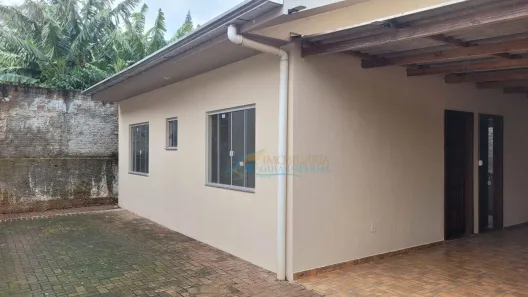 Casa com 2 Quartos para alugar, 75m² no Coqueiral, Cascavel