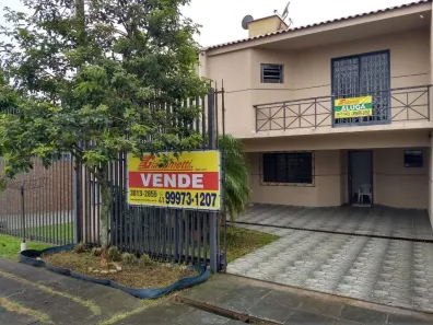 Sobrado com 3 Quartos à venda, 153m² no São Braz, Curitiba