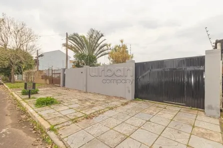 Casa com 3 Quartos para alugar, 192m² no Niterói, Canoas