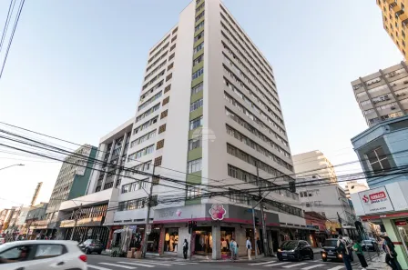 Apartamento com 2 Quartos à venda, 69m² no Centro, Curitiba