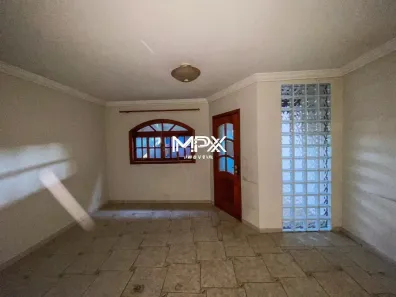 Casa com 3 Quartos à venda, 200m² no Vila Rezende, Piracicaba