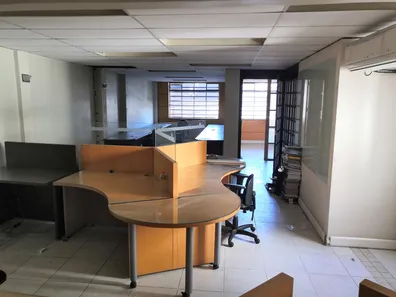 Sala Comercial para alugar, 140m² no República, São Paulo