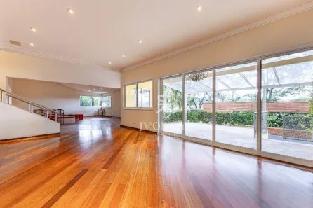 Casa de Condomínio com 4 Quartos à venda, 754m² no Jardim Leonor, São Paulo