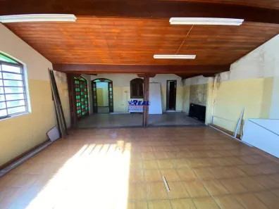 Casa com 3 Quartos à venda, 413m² no Araguaia, Belo Horizonte