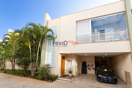 Casa de Condomínio com 4 Quartos à venda, 230m² no Jardim Prudência, São Paulo