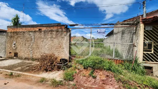Lote/Terreno à venda, 250m² no , Hidrolândia