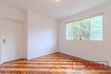 Apartamento com 3 Quartos para alugar, 104m² no Vila Ipiranga, Porto Alegre