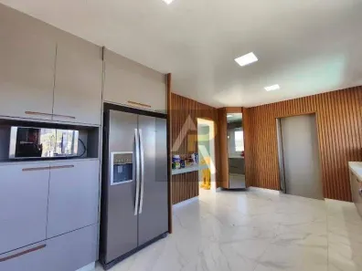 Casa de Condomínio com 3 Quartos à venda, 280m² no Parque Residencial Itapeti, Mogi das Cruzes