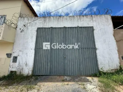 Galpão/Depósito/Armazém para alugar, 350m² no Dona Gregória, Montes Claros