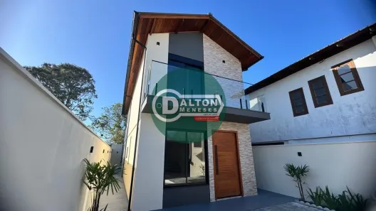 Casa com 2 Quartos à venda, 135m² no São João do Rio Vermelho, Florianópolis