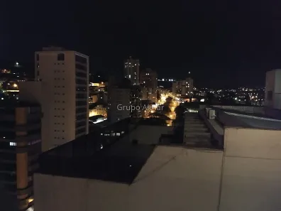 Apartamento com 4 Quartos à venda, 330m² no Centro, Juiz de Fora
