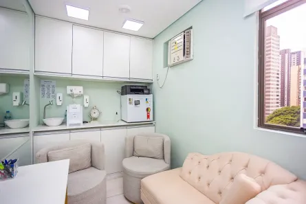 Ponto Comercial com 3 Quartos à venda, 27m² no Bigorrilho, Curitiba