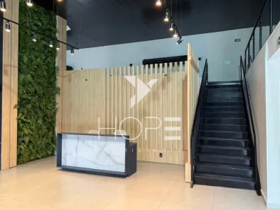 Ponto Comercial para alugar, 500m² no Igapó, Londrina
