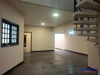 Imóvel Comercial para alugar, 281m² no Centro, Jacareí