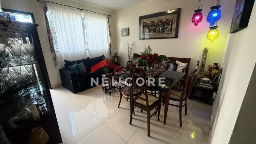 Casa com 2 Quartos à venda, 160m² no Parque Xangri-Lá, Contagem