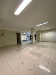 Imóvel Comercial com 6 Quartos para alugar, 700m² no Indianópolis, São Paulo