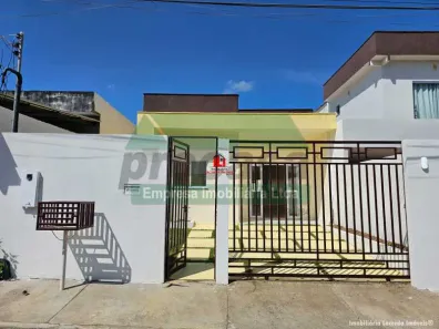 Casa com 3 Quartos à venda, 114m² no Tarumã, Manaus