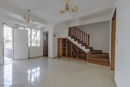 Sobrado com 3 Quartos à venda, 144m² no Boa Vista, Curitiba
