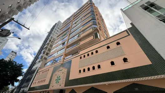 Apartamento com 2 Quartos para alugar, 85m² no Pioneiros, Balneário Camboriú