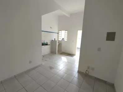 Kitnet para alugar, 10m² no Setor Leste Universitário, Goiânia