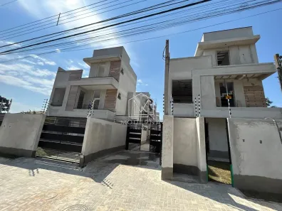 Sobrado com 3 Quartos à venda, 169m² no Boqueirão, Curitiba