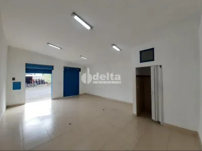 Ponto Comercial para alugar, 40m² no Presidente Roosevelt, Uberlândia