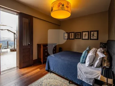 Casa com 5 Quartos à venda, 400m² no Corrêas, Petrópolis