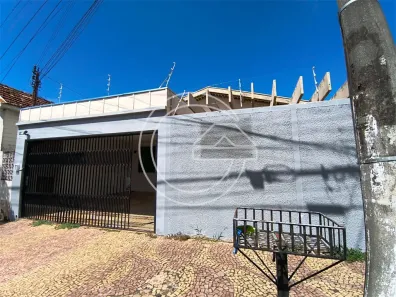 Imóvel Comercial com 3 Quartos para alugar, 10m² no Centro, Marília