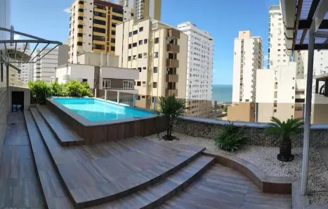 Apartamento com 3 Quartos para alugar, 120m² no Centro, Balneário Camboriú