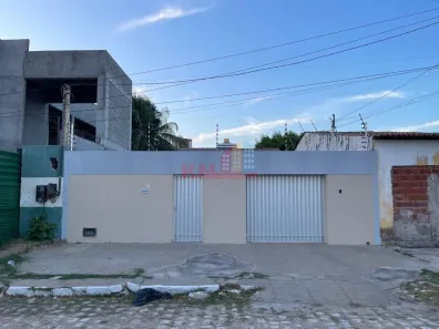 Casa com 3 Quartos à venda, 143m² no Aeroporto, Mossoró