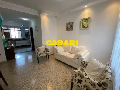 Sobrado com 3 Quartos à venda, 220m² no Jardim Jamaica, Santo André