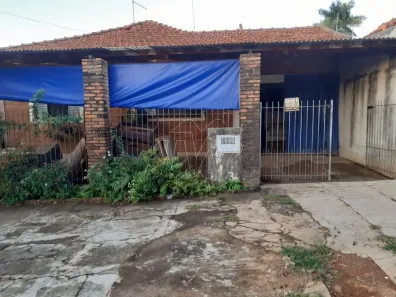 Casa com 2 Quartos à venda, 134m² no Vila Harmonia, Araraquara