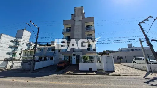 Apartamento com 2 Quartos para alugar, 62m² no São Sebastião, Palhoça