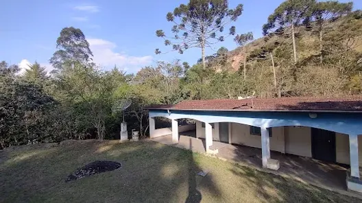 Fazenda/Sítio com 3 Quartos à venda, 67000m² no , Sapucaí-Mirim